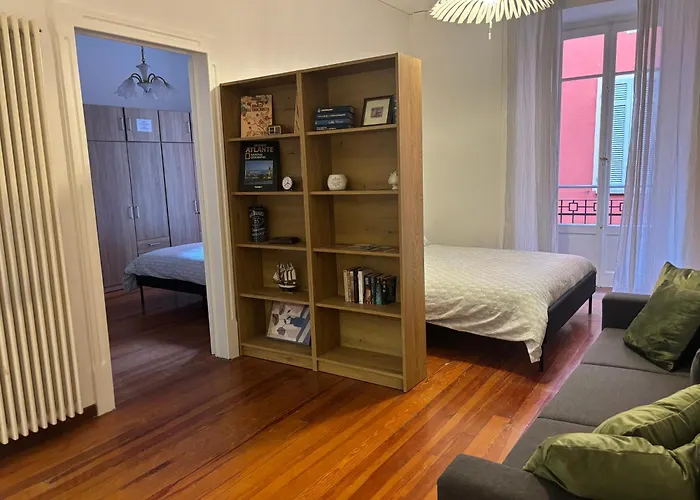 Casa Malvina * Intra